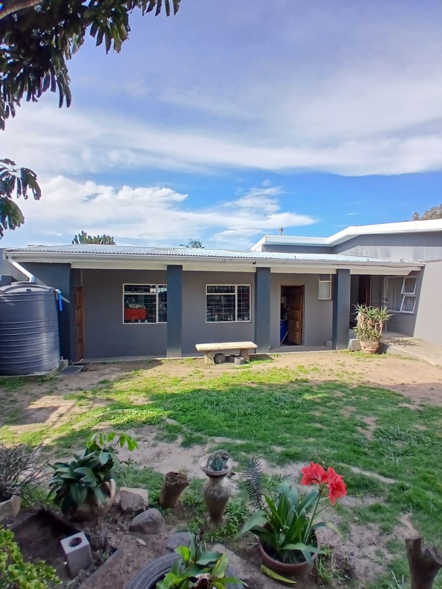3 Bedroom Property for Sale in Amalinda Eastern Cape